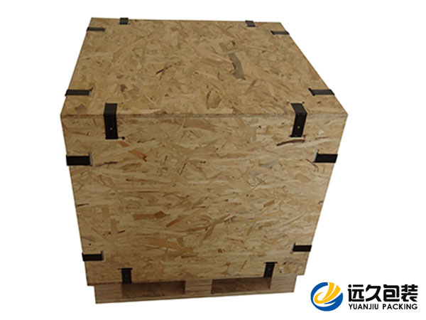 欧松集成板材卡扣包装箱(图1) 卡扣包装箱